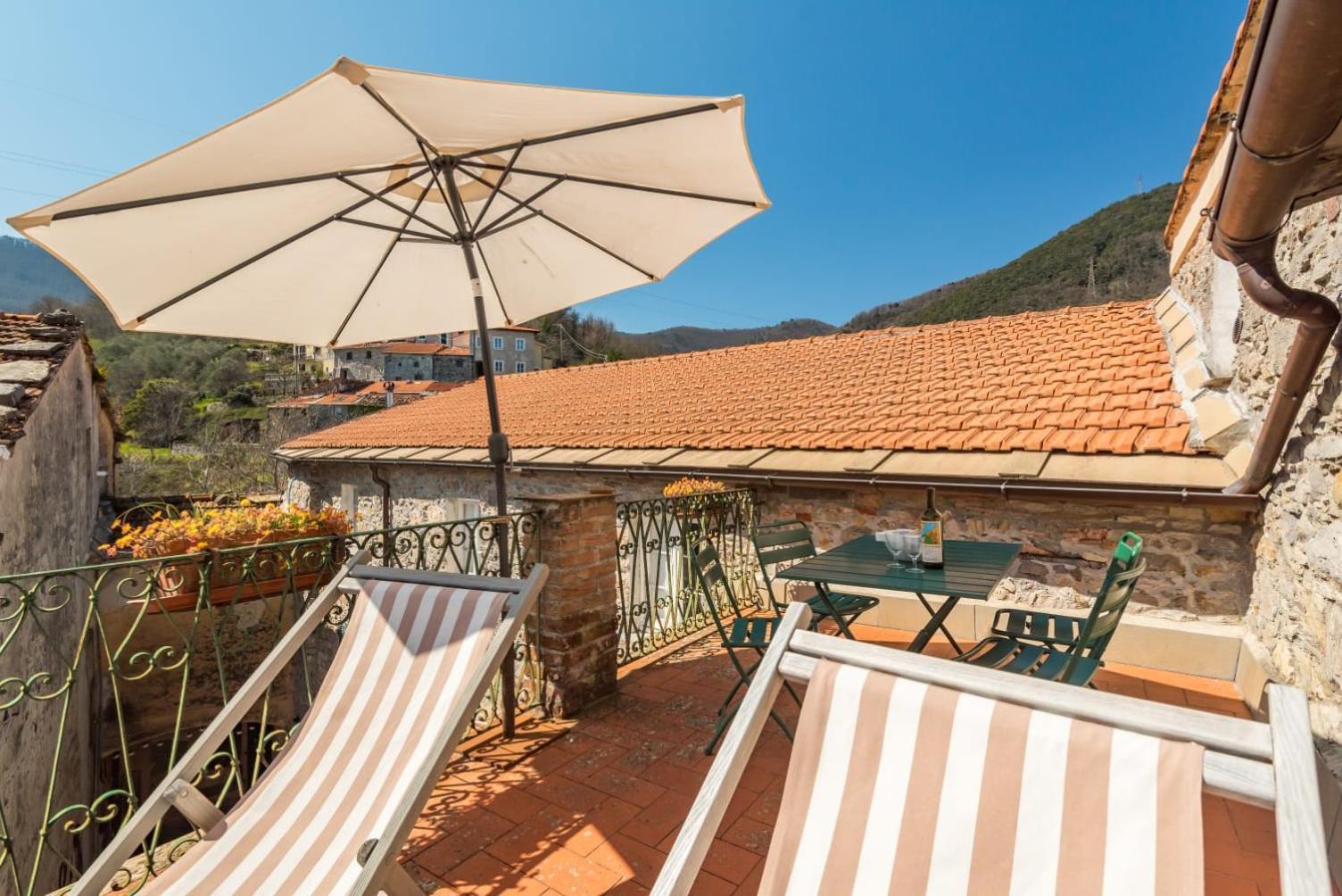 Corte Paganini Casa Vacanze Riccò del Golfo di Spezia Extérieur photo